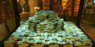 Казино Вулкан Делюкс – крупные Джек-поты что бы выигрывать Казино Вулкан Делюкс – прогрессивные видеослоты и крупные Джек-поты