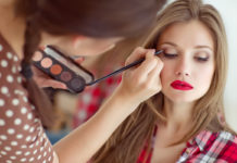 Как качественно выучиться на визажиста в Москве? Как качественно выучиться на визажиста в Москве?