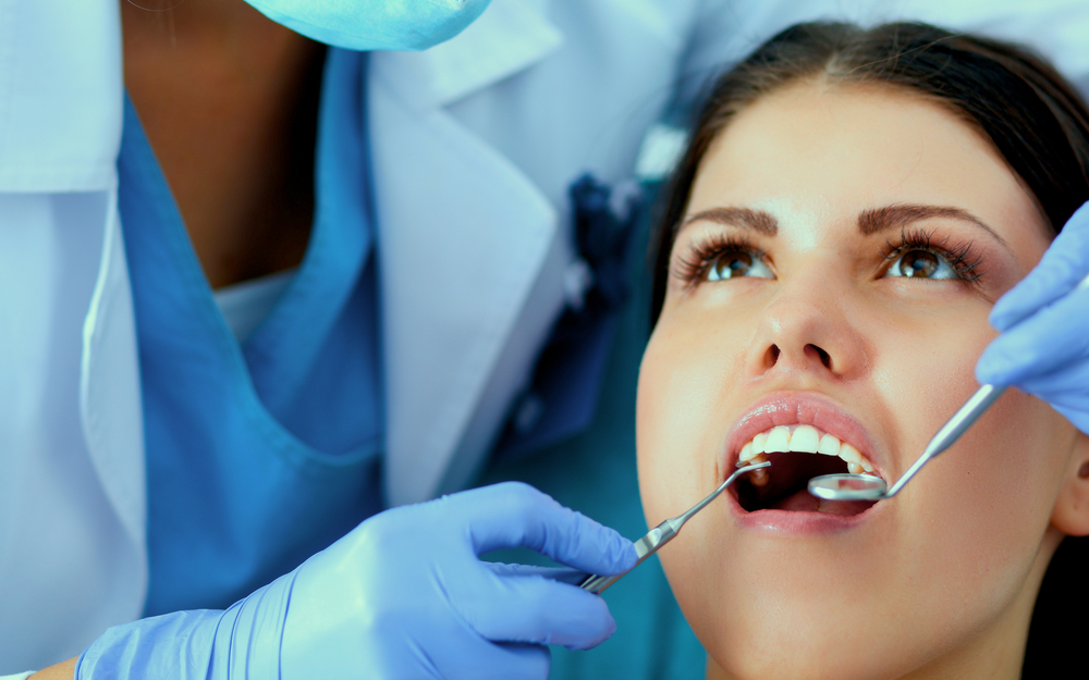 Для чего нужна процедура панорамного снимка зубов?