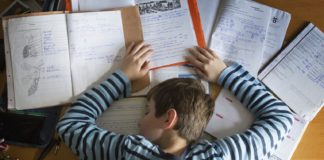 Имею большой опыт в решения домашних уроков Имею большой опыт в решения домашних уроков