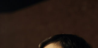 Высечка на брови у девушек что значит