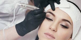 Сколько держится перманентный макияж бровей