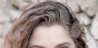 Как сделать брови красивыми без похода в салон