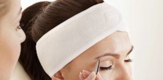 Мастер по бровям и мастер по ресницам — одна ли это профессия