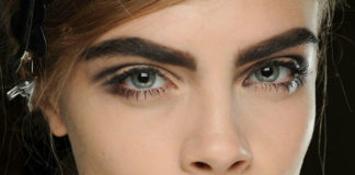 Что делать если передержала краску на бровях?