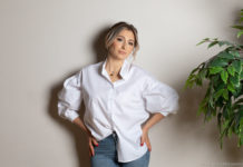 Как носить женскую рубашку? Модные наряды 2021