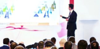 Афиша бизнес мероприятий: кому и зачем полезны тренинги и деловые встречи