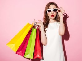 Интернет-магазин одежды: чем он удобнее оффлайн покупок под Новый год