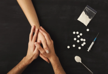 Как помочь человеку с наркотической зависимостью