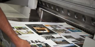 Почему для печати рекламных листовок лучше обратиться в типографию