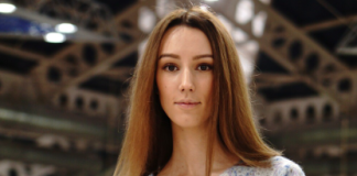 Где купить недорого качественную дизайнерскую одежду?