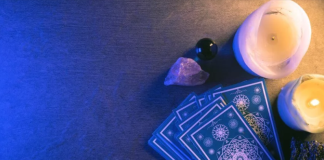 Кто поможет освоению азов работы с картами таро: подробности