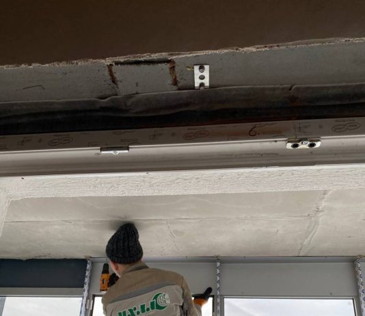 Можно ли в Казани недорого поставить функциональное пластиковое окно: советы