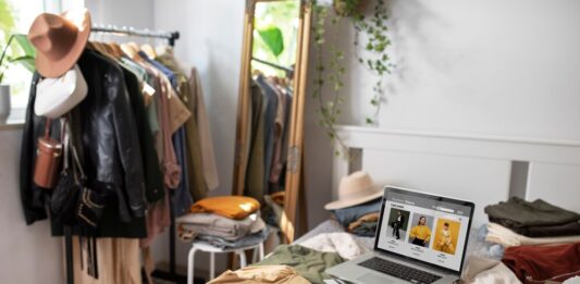 Онлайн-магазины: плюсы их работы