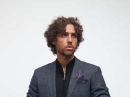 Мужской классический костюм: история, стили и советы по выбору