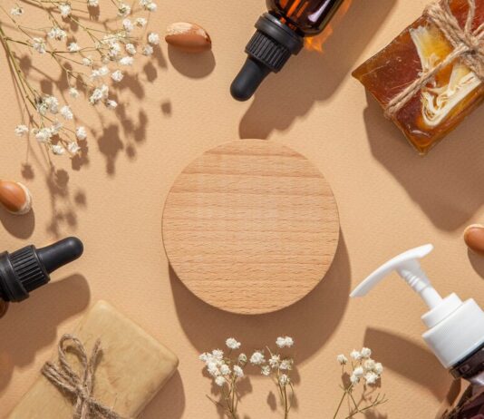 Кому выгодно сотрудничать с контрактным производителем косметики