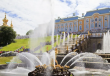 Экскурсии в Петергоф из Санкт-Петербурга – идеальный отдых для семьи и пар