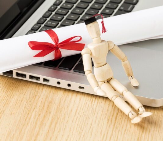 Программы специалитета в РФ: образование и подготовка специалистов