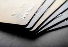 Как выбрать надежный сайт для займа на карту: главные критерии безопасности