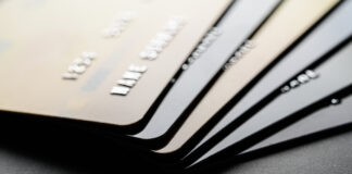 Как выбрать надежный сайт для займа на карту: главные критерии безопасности